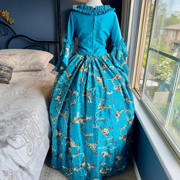 Marie Antoinette Rococo 18th Century French Court Dress Halloween Costume - Picture 9 of 16
